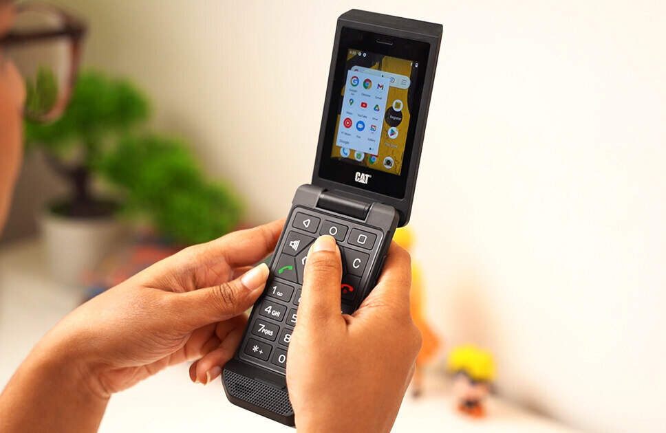 Uncovering the Hidden Strengths of the Cat S22 Flip