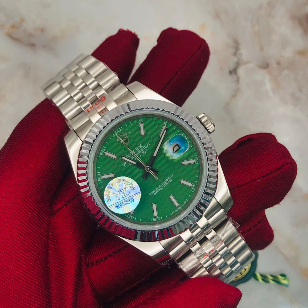 First-Copy Watches Essential Accessories for Every Wardrobe 1 First-Copy Watches Essential Accessories for Every Wardrobe