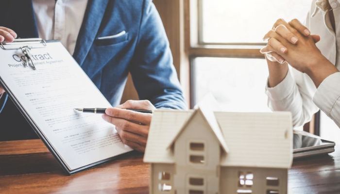 What You Need to Know to Sell Your Florida Home Successfully 2 Untitled design 2024 09 19T174432.416 1