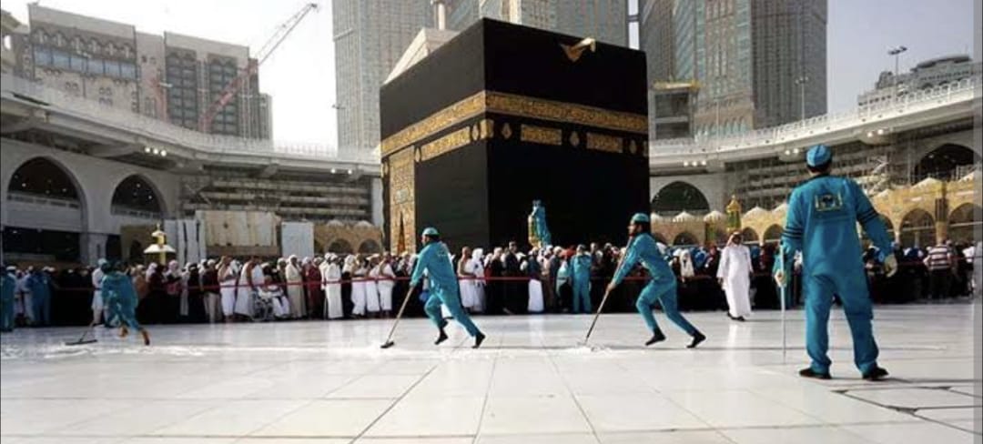 A Comprehensive Guide to Umrah Packages 1 A Comprehensive Guide to Umrah Packages