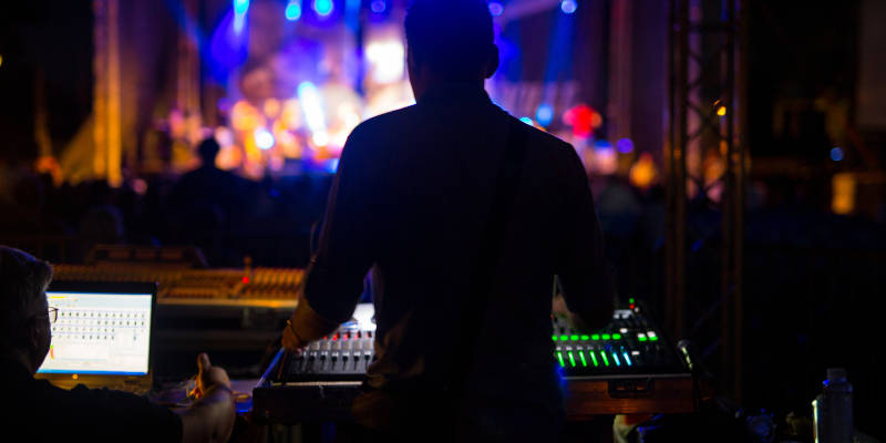 Hire Disco Lighting in South London Your Easy Guide 1 Hire Disco Lighting in South London Your Easy Guide