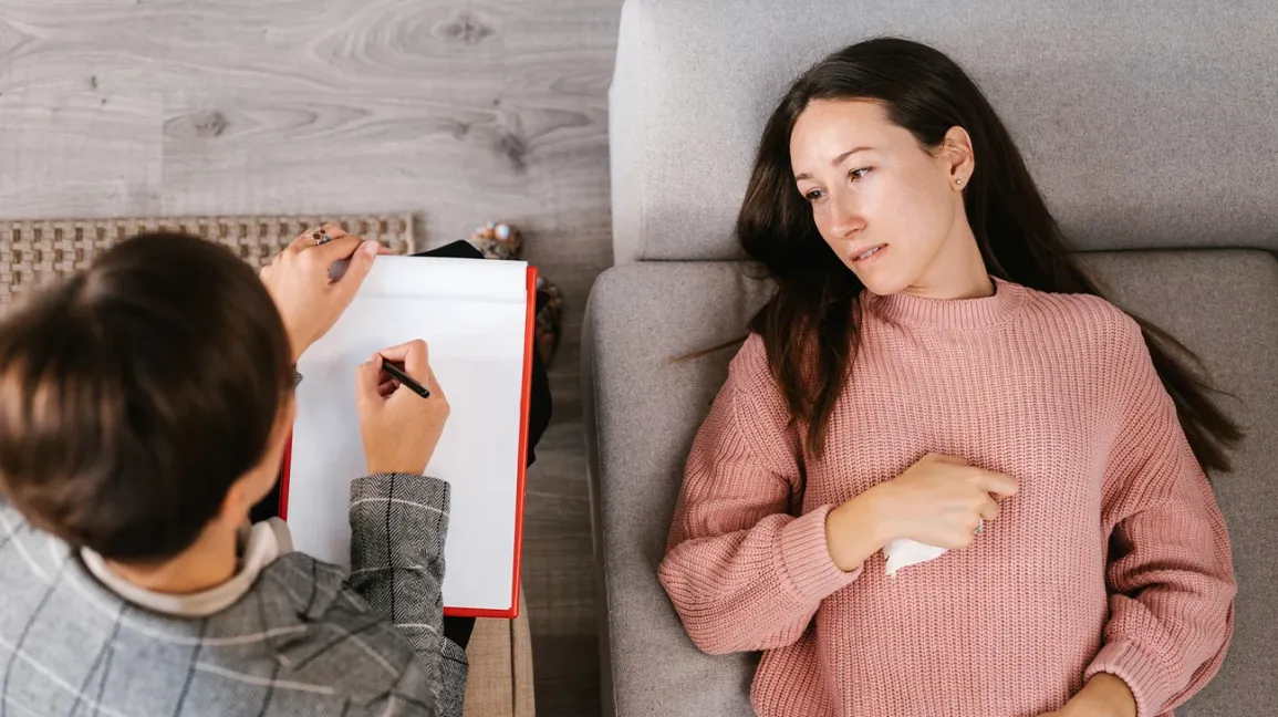 What is Your Experience with Cognitive Behavioral Therapy? 1 What is Your Experience with Cognitive Behavioral Therapy?