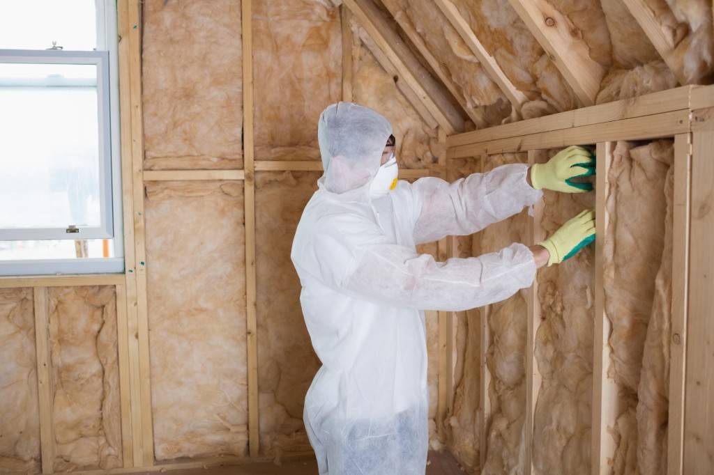 How Much Does It Cost to Hire an Insulation Contractor in 2024? 8 Factors to Consider 1 How Much Does It Cost to Hire an Insulation Contractor in 2024? 8 Factors to Consider