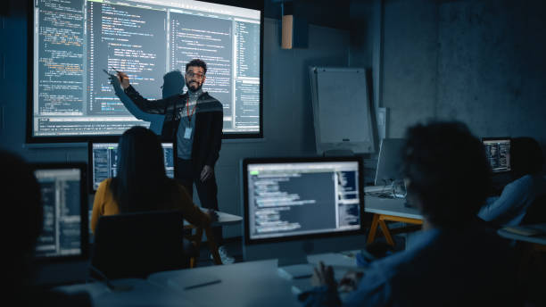 What Are the Career Pathways After Completing an IT Online Course in Australia? 1 What Are the Career Pathways After Completing an IT Online Course in Australia?