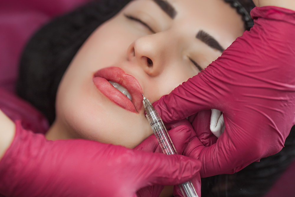 How to Choose the Right Lip Enhancement Procedure for You 1 How to Choose the Right Lip Enhancement Procedure for You
