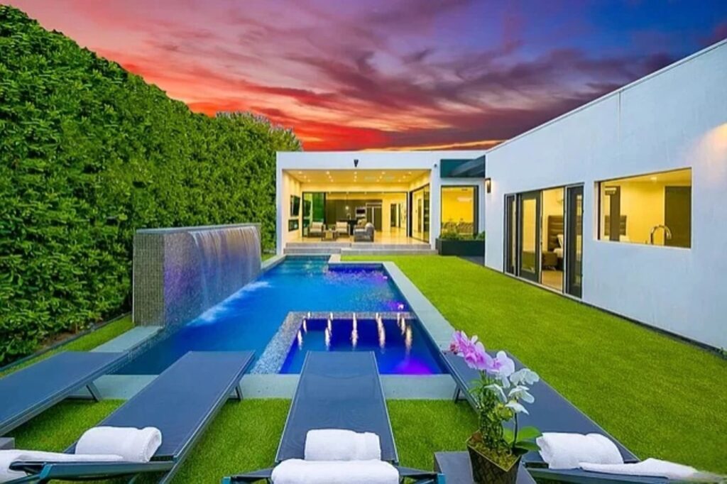 Experience Ultimate Comfort with LA Luxury Vacation Rentals 1 Experience Ultimate Comfort with LA Luxury Vacation Rentals