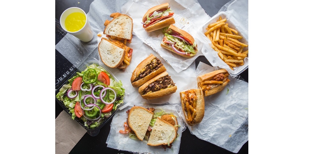 Caribbean Street Food: A Culinary Journey through Florida’s Food Trucks and Pop-ups 1 Caribbean Street Food: A Culinary Journey through Florida’s Food Trucks and Pop-ups