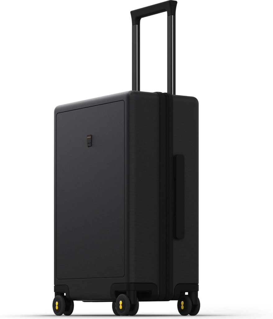 Tips to Find the Top Carry-On Luggage Set 2 633aa4f6ca4f9c3126466c04 level8 carry on luggage airline
