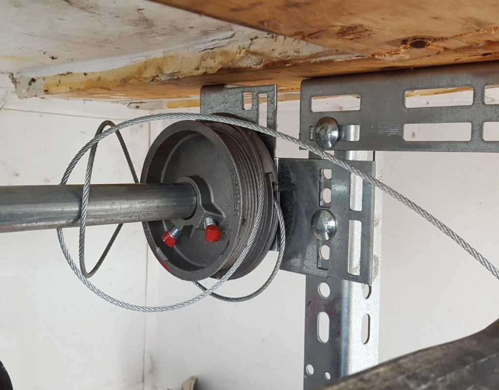 Comprehensive Guide to Garage Door Cable Repair 1 Comprehensive Guide to Garage Door Cable Repair
