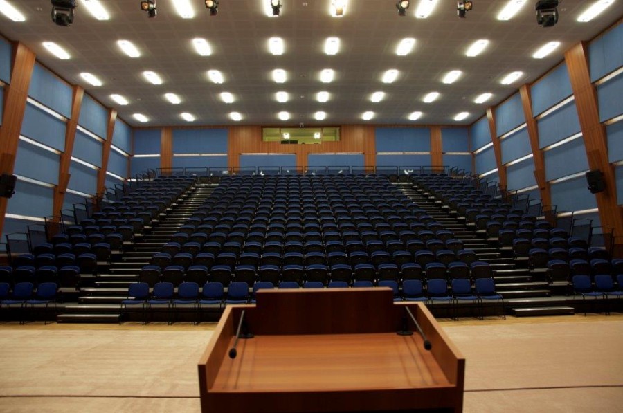 Budget-Friendly Options for Acoustic Wood Ceiling Panels 1 Budget-Friendly Options for Acoustic Wood Ceiling Panels