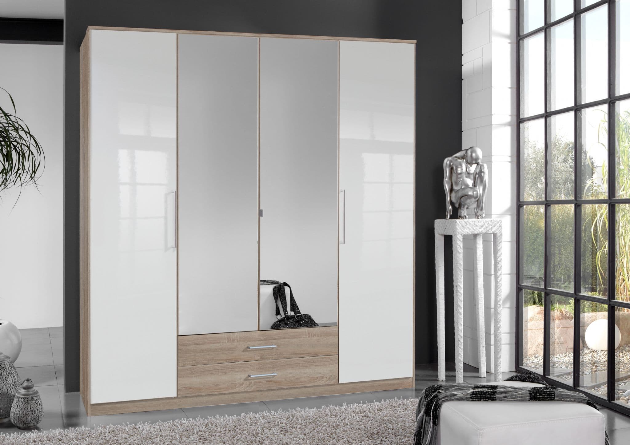 Gloss Wardrobes as a Chic Addition to Home Entryways 1 Gloss Wardrobes as a Chic Addition to Home Entryways