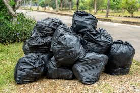Why Compostable Garbage Bags Are Better for the Environment 1 Why Compostable Garbage Bags Are Better for the Environment