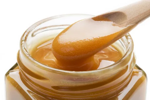 Why Manuka Honey is a Must-Have for Your Natural Medicine Cabinet 1 Why Manuka Honey is a Must-Have for Your Natural Medicine Cabinet