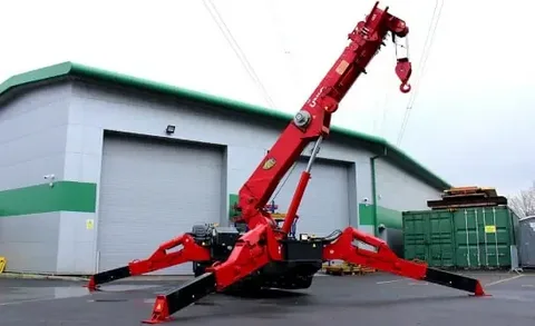 How Do Unic Spider Cranes Perform in Different Weather Conditions? 2 unic spider cranes
