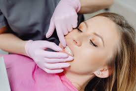 A Dentist’s Guide to Treating and Preventing Black Spots on Teeth 1 A Dentist’s Guide to Treating and Preventing Black Spots on Teeth