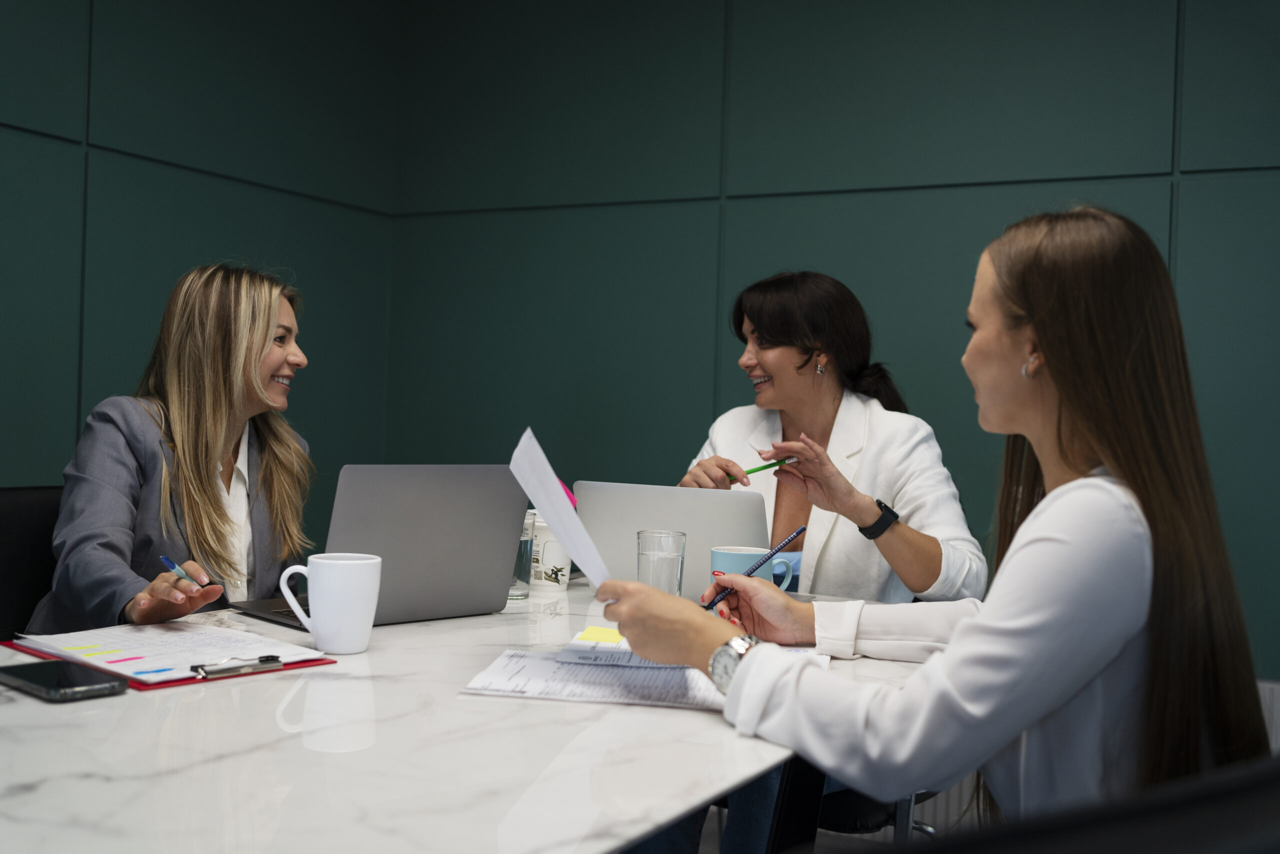 The Role of Medical Consultants in Lahore: Pioneers of Healthcare Excellence 1 The Role of Medical Consultants in Lahore: Pioneers of Healthcare Excellence