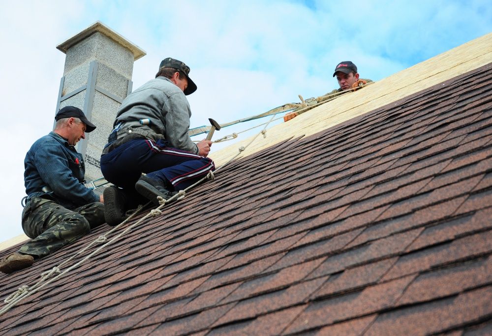 What are the common mistakes to avoid in roof repairs? 1 What are the common mistakes to avoid in roof repairs?