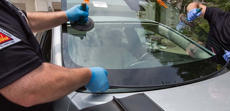 How to Detect and Repair Damage in Your Car Glass 2 How to Detect and Repair Damage in Your Car Glass