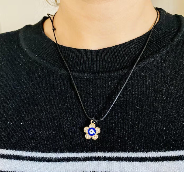 The Meaning Behind the Evil Eye Necklace: A Symbol of Protection and Good Fortune 1 The Meaning Behind the Evil Eye Necklace: A Symbol of Protection and Good Fortune