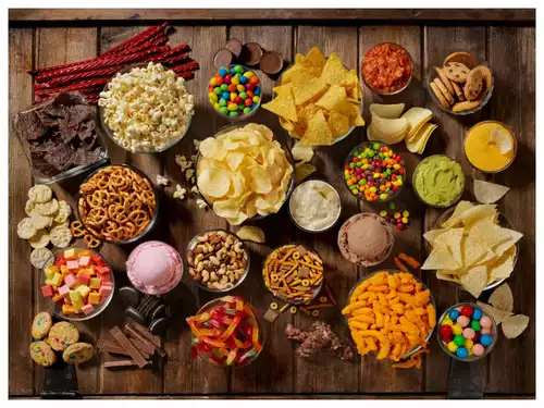 Why People Choose Health-Conscious Snacks Daily