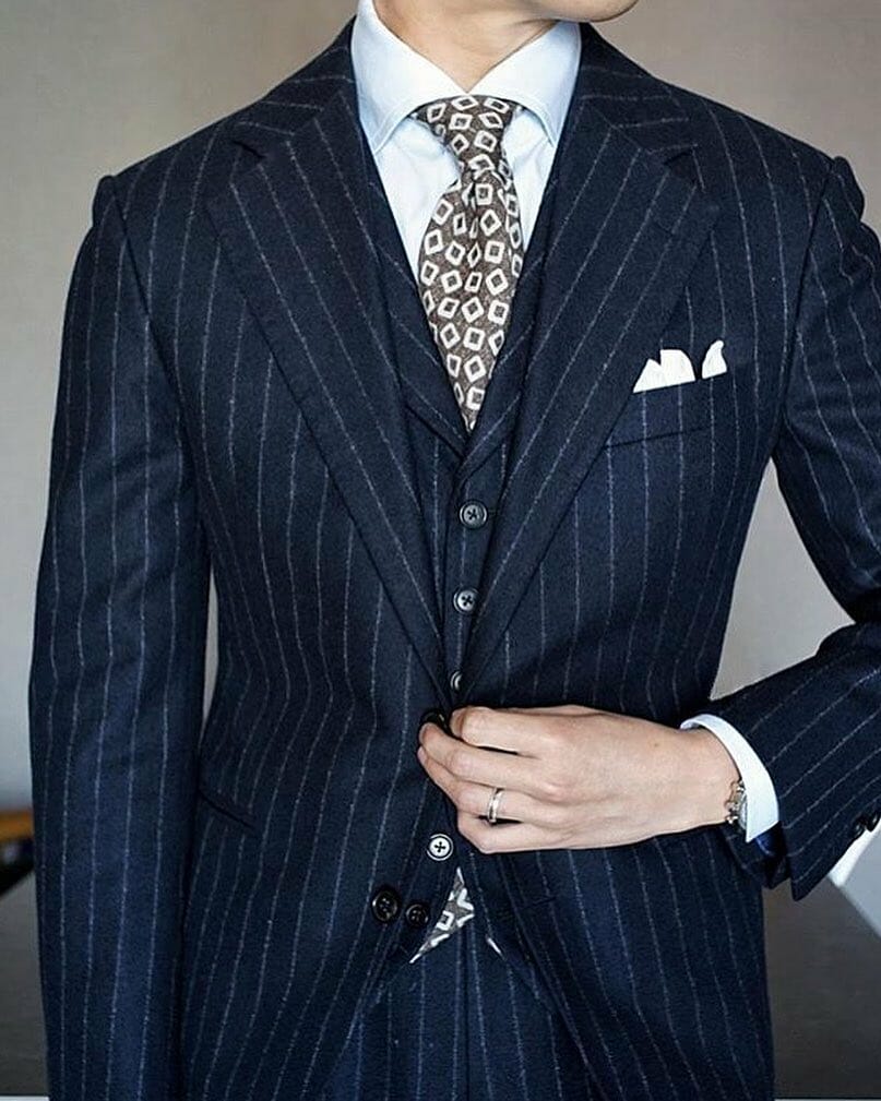 Can You Alter A Suit Jacket To Make It Bigger? 1 Can You Alter A Suit Jacket To Make It Bigger?