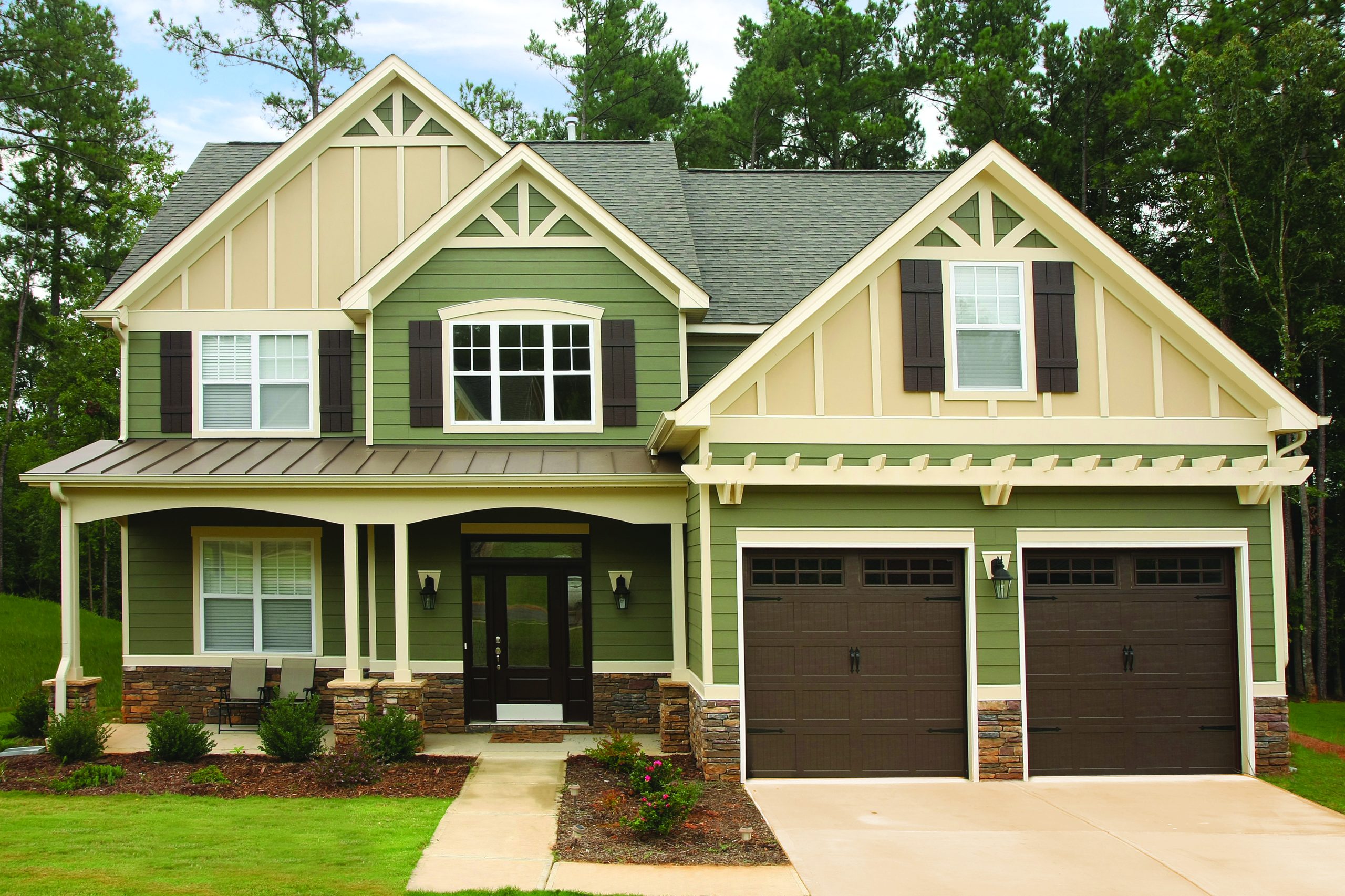 Top Roofing Contractors in RI: How to Choose the Best for Your Home 1 Top Roofing Contractors in RI: How to Choose the Best for Your Home