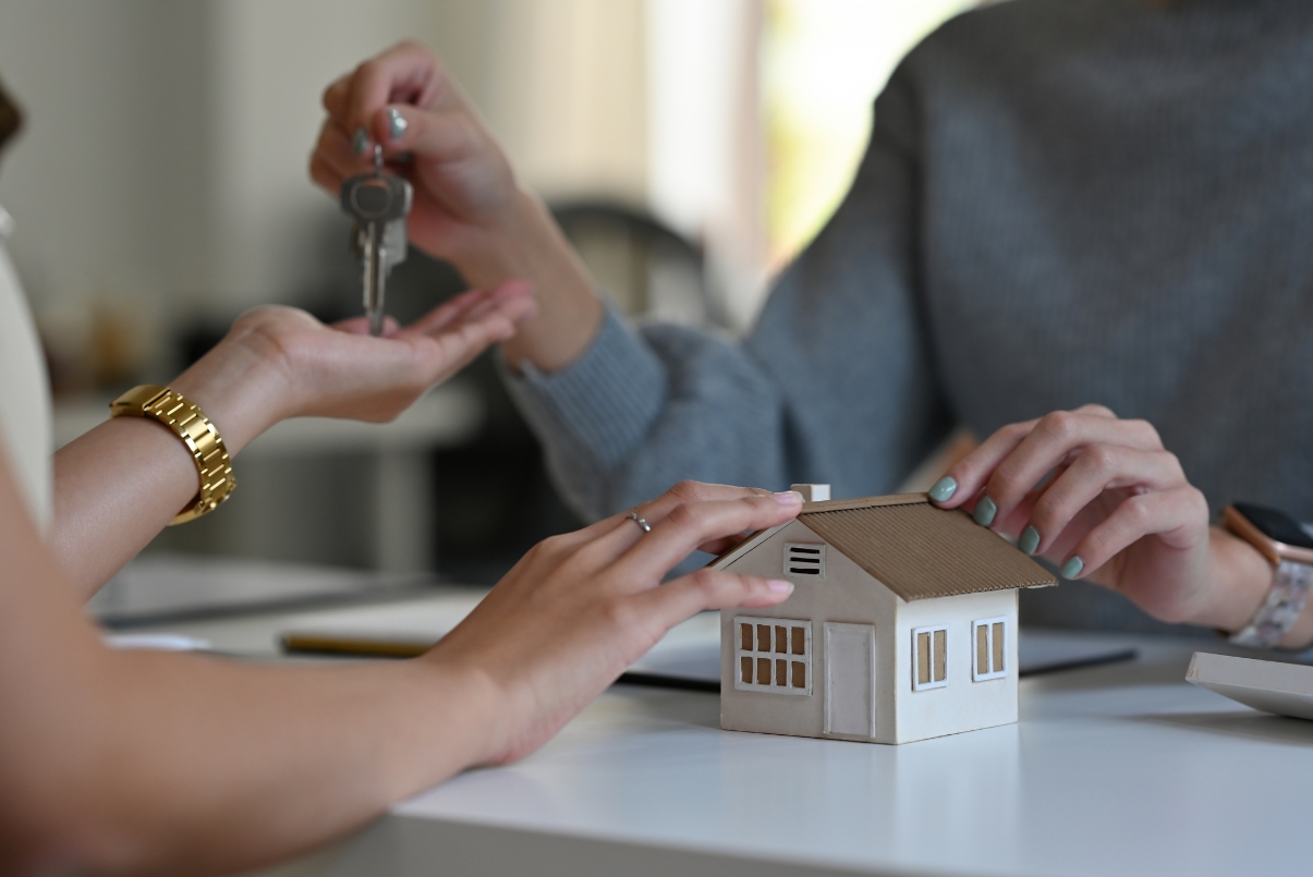 Why Real Estate Remains a Safe Asset Class in Pakistan? 1 Why Real Estate Remains a Safe Asset Class in Pakistan?