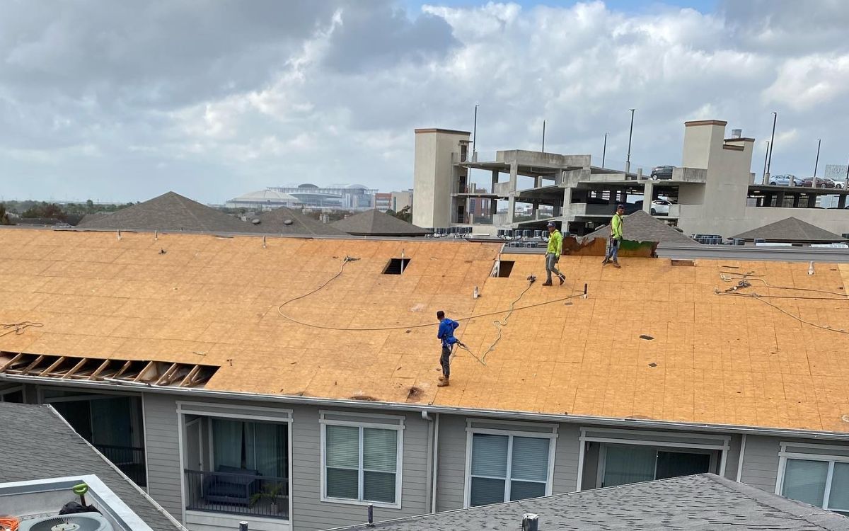 Affordable Asphalt Shingles Installation Services 1 Affordable Asphalt Shingles Installation Services