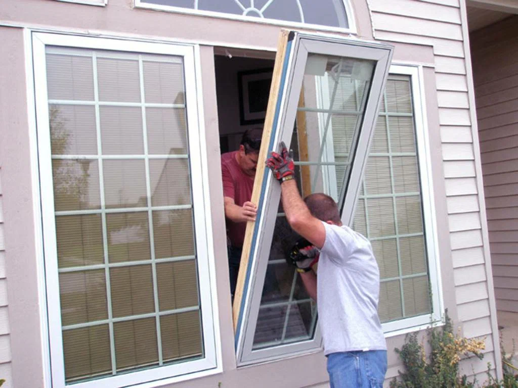 Do You Really Need Expert Screen Repair Services For Window Cracks? 1 Do You Really Need Expert Screen Repair Services For Window Cracks?