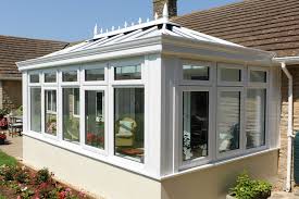 Top Conservatory Styles That Combine Elegance and Practicality 1 Top Conservatory Styles That Combine Elegance and Practicality