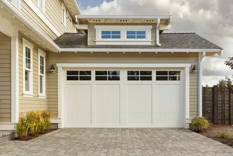 Expert Garage Door Painting Services in California for a Fresh Look