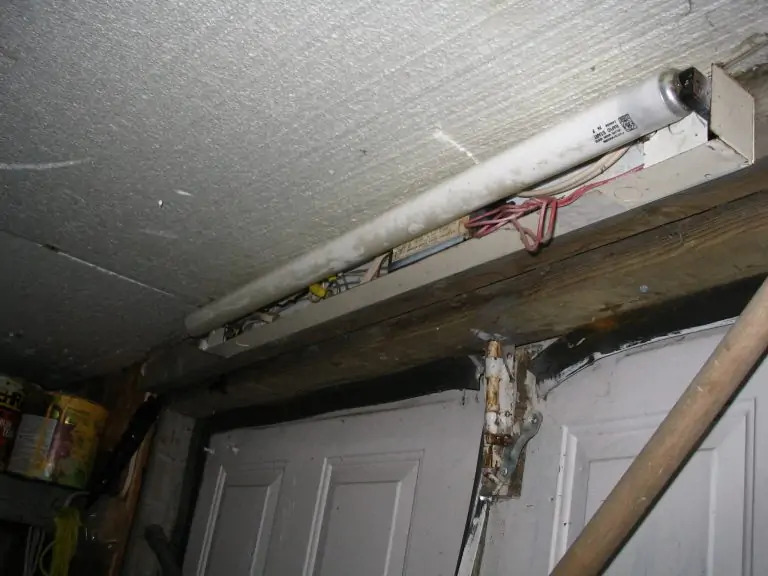 Understanding Knob and Tube Wiring in Ontario: What Homeowners Need to Know