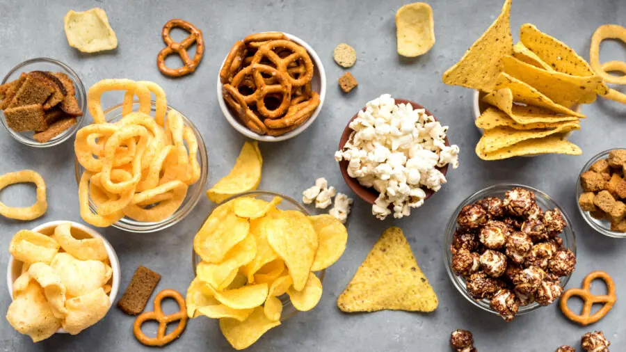 snacking trends.jpg 1