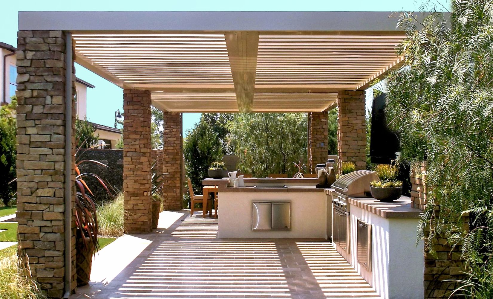 Transform Your Outdoor Space with Aluminum Patio Covers from Zappexteriors 1 Transform Your Outdoor Space with Aluminum Patio Covers from Zappexteriors
