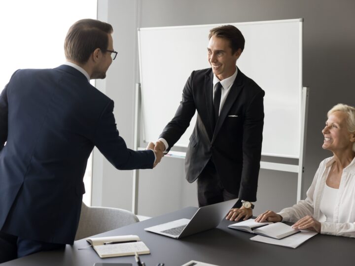 How UAE Business Setup Consultants Revolutionize Startup Success