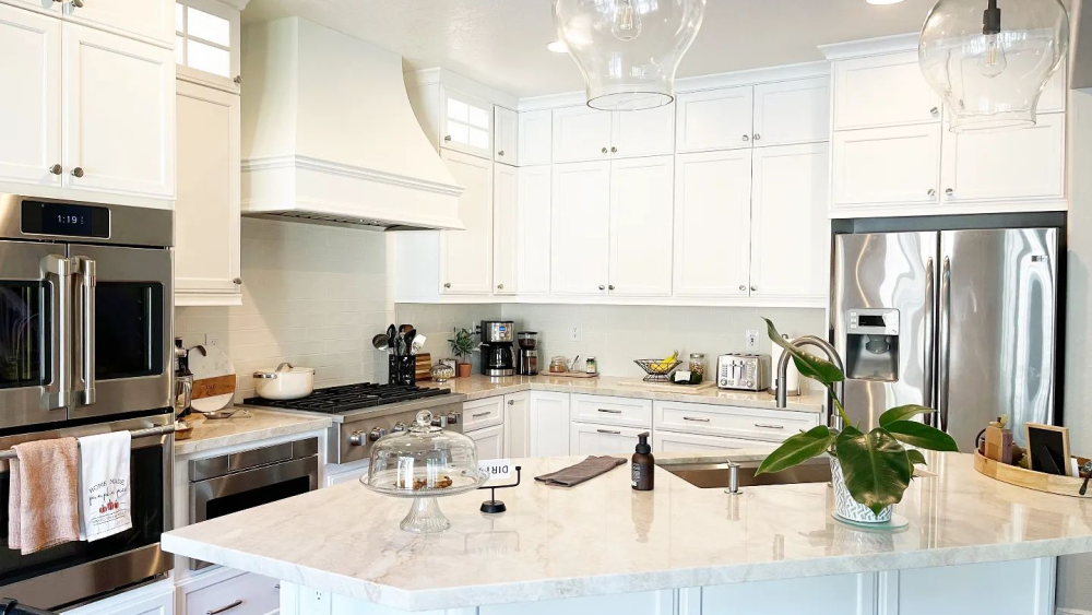 The Top Kitchen Remodeling Trends in San Diego for 2025 1 The Top Kitchen Remodeling Trends in San Diego for 2025