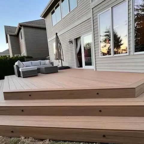 Embrace the Open Air: Stunning No Railing Deck Ideas for Your Home 1 Embrace the Open Air: Stunning No Railing Deck Ideas for Your Home