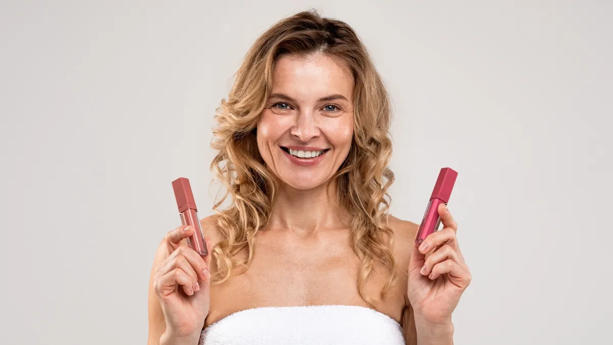 9 Best Lip Gloss in Pakistan For Fair Skin Tones 1 9 Best Lip Gloss in Pakistan For Fair Skin Tones