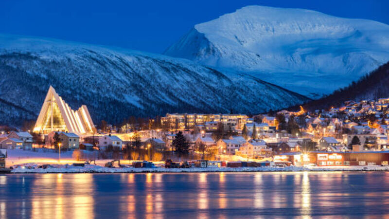 Top 5 Reasons to Experience the Midnight Sun in Northern Norway