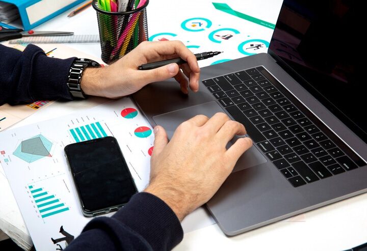 Tips for Long-Term Growth from a PPC Agency in UK