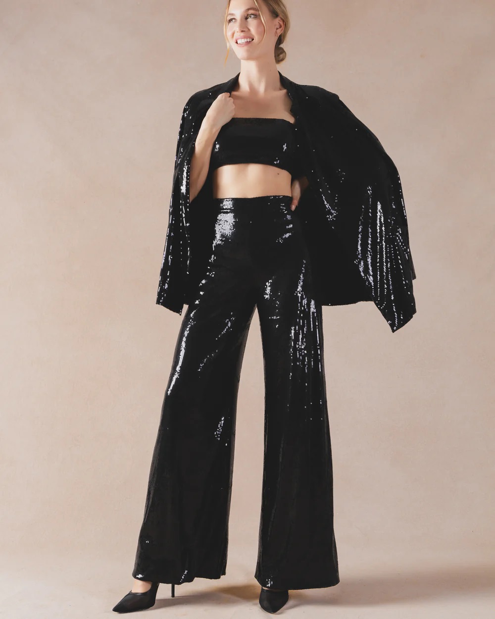 What to Expect from Ripley Rader's Latest Collection? 1 What to Expect from Ripley Rader’s Latest Collection?