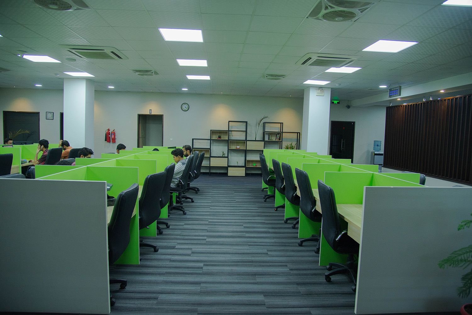 Factors to Consider When Choosing the Best Coworking Space in Islamabad 1 Factors to Consider When Choosing the Best Coworking Space in Islamabad
