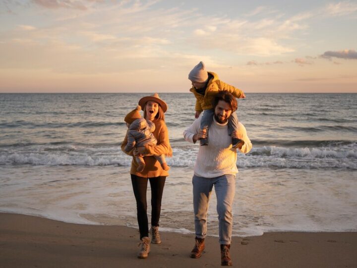 How Family Bonding Grows Through Ocean Adventures