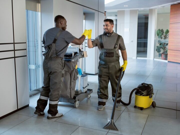 How Professional Cleaning Helps You Prepare for a Smooth Move