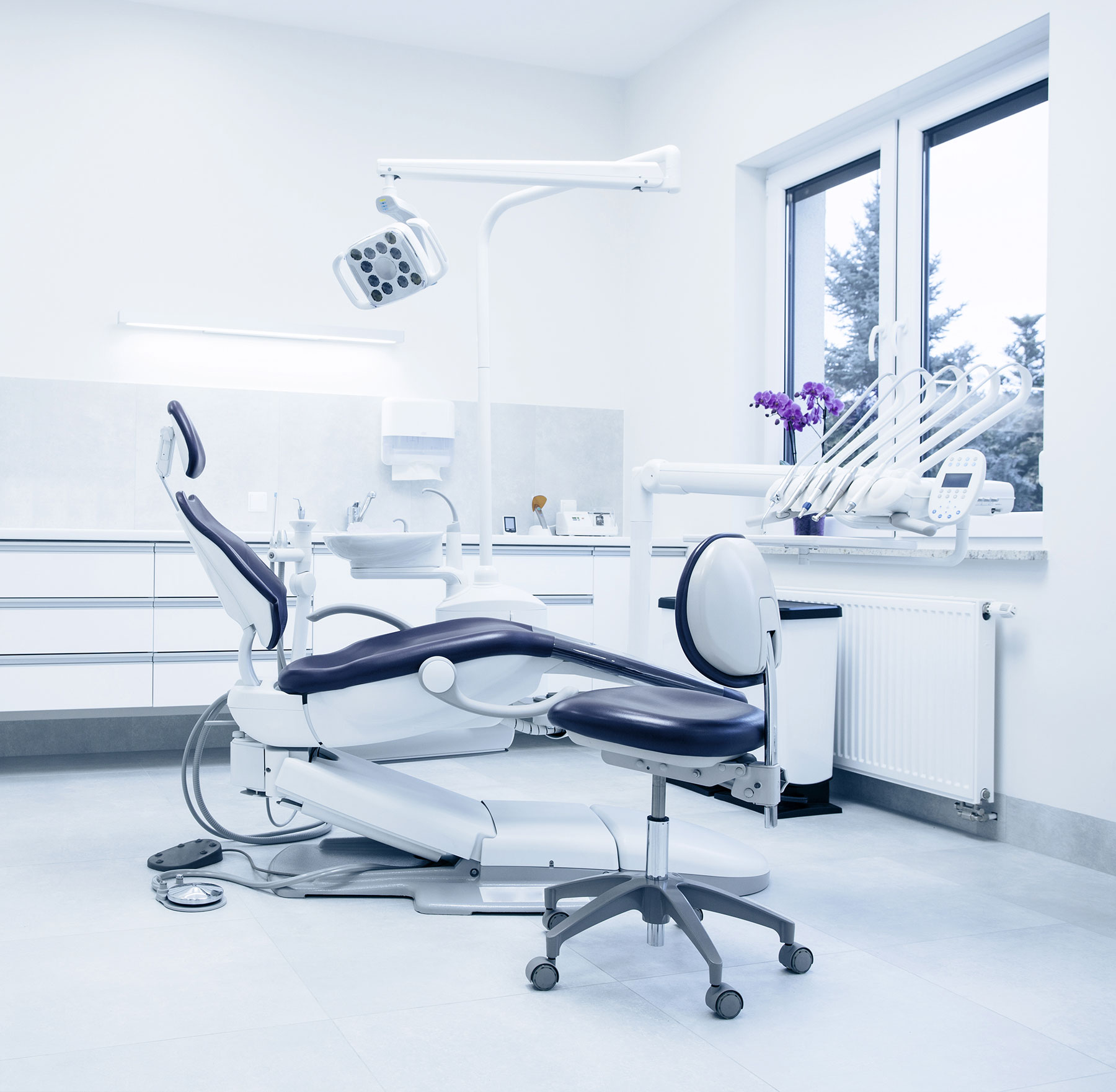 Where Can You Find the Best Dentist for Your Smile Makeover? 1 Where Can You Find the Best Dentist for Your Smile Makeover?