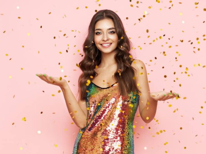 Wholesale Holiday Dresses: Your Seasonal Fashion Solution