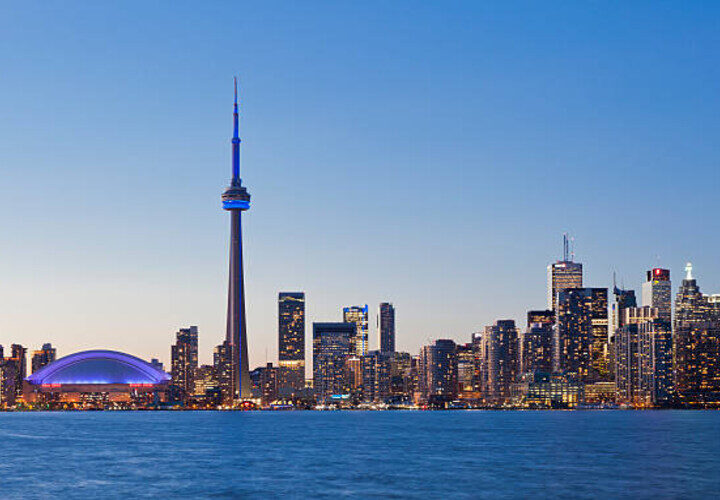 Canada After Dark: Top Nighttime Activities to Explore the City