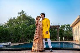 Kurta Outfit Ideas to Shine in This Year’s Eid Collection 1 Kurta Outfit Ideas to Shine in This Year’s Eid Collection