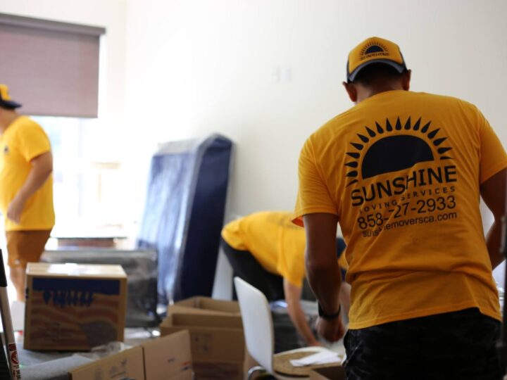 Efficient Packing and Unpacking Before Thanksgiving Day