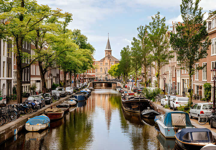 Top 10 Nightlife Spots to Experience in the Netherlands